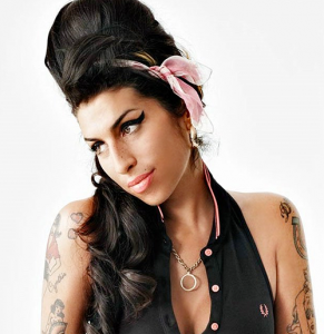 Amy Winehouse PNG - 2151